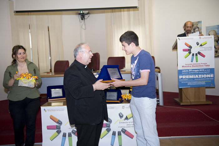 2° premio - 3^ C istituto Petrarca